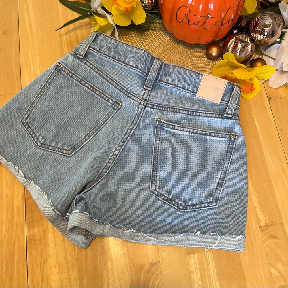 ZARA High Rise Light Wash Festival Y2K Boho Shorts